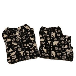 Simply Basic Women’s Small Black and White Polar Bear Print Pajama Set